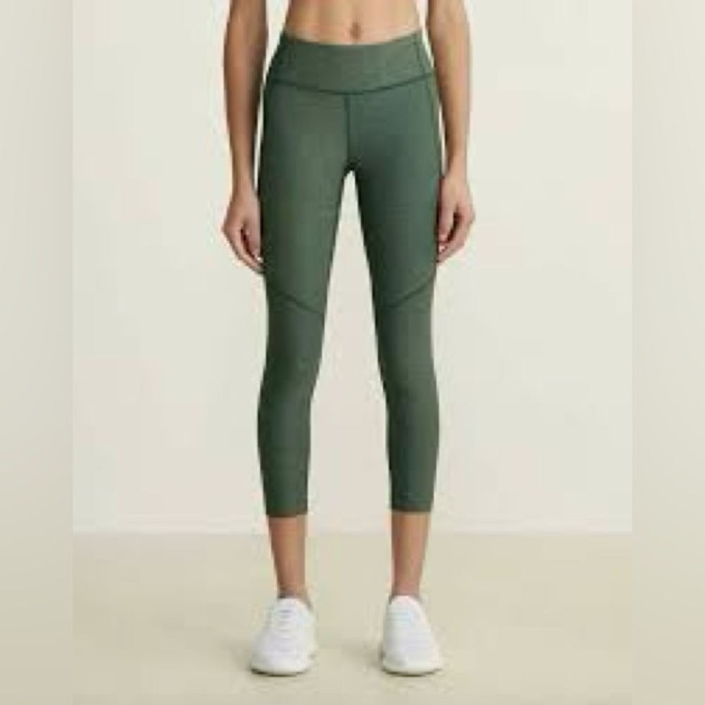 OUTDOOR VOICES Warmup 3/4 Leggings